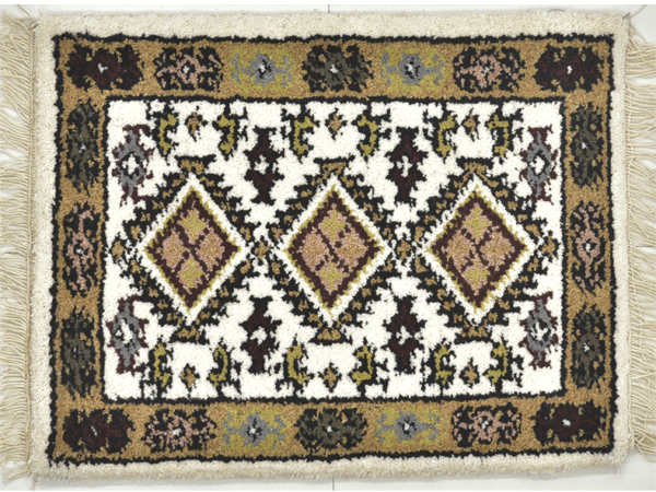 Design No.: 3 |  Quality: Rajpur Pusti | Colour: Cream